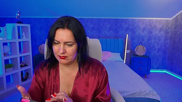 VelvetLuck webcam
