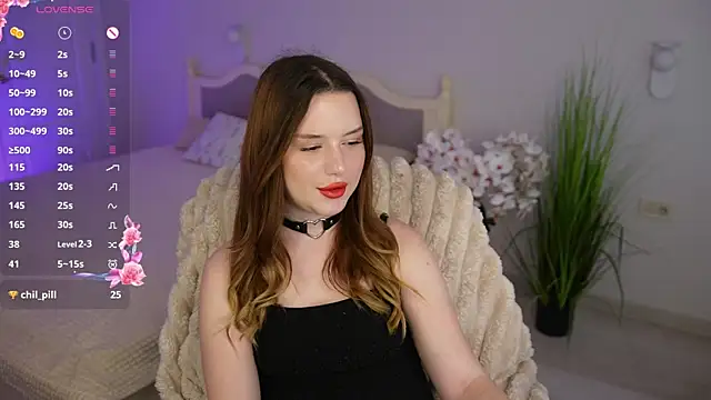 Milana_Moons webcam
