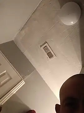 Paradota69690 webcam