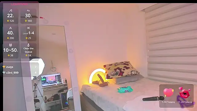 SharonVelvet webcam
