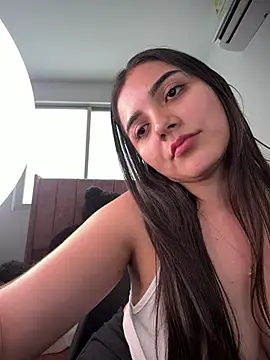 salomecute21 Live Webcam on Stripchat