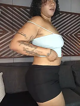 EbonyHorrny