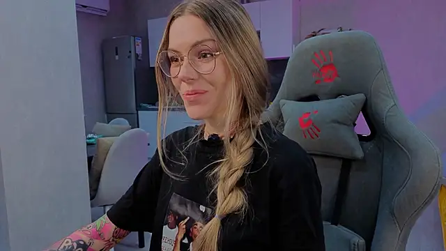 Marta_May_ webcam