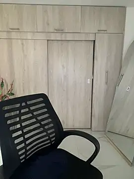 Adele_Sweett webcam