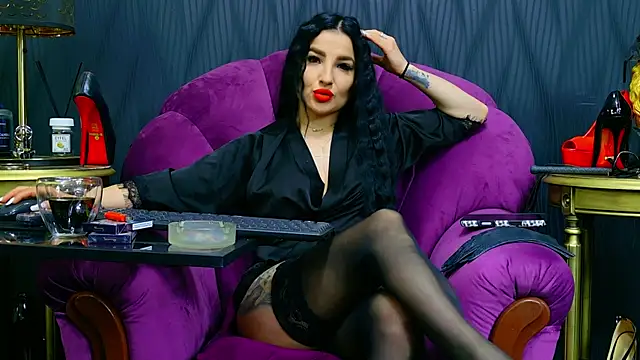 VivianReeve webcam