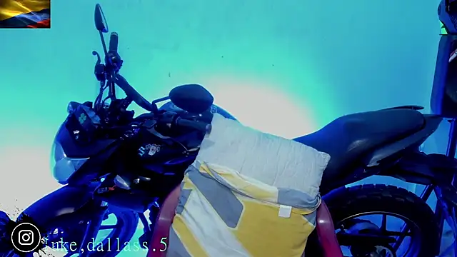 zeus_7777 webcam