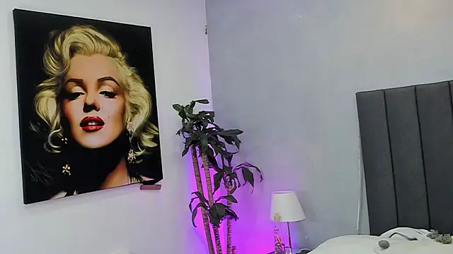 kendra_london webcam