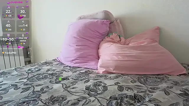 ShamlesssAdell webcam