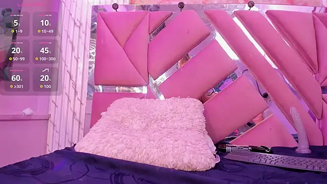 Katy_Bennet webcam