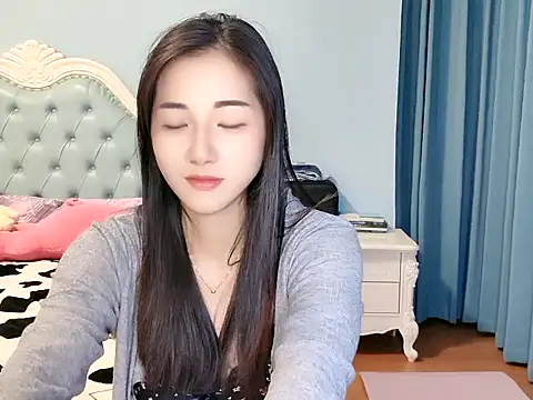 Qianqian-666 webcam