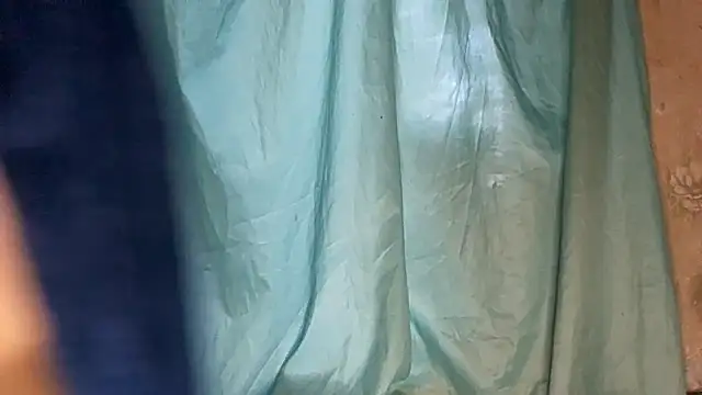 FayeWildman webcam