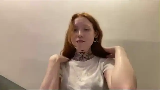 ThomasinaBrasser webcam