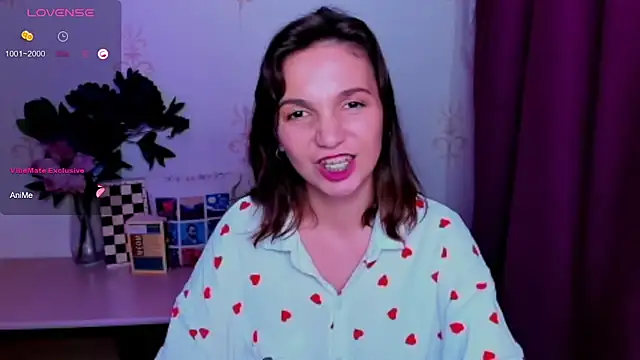 KindHazelHere_ webcam