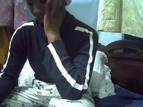 ElianeHot webcam
