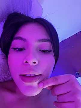 haily_babe webcam