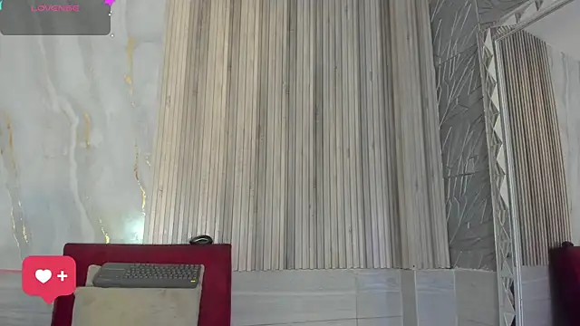 BriannaChelsea webcam