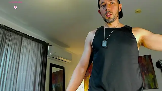 tommy_raym0ndg webcam
