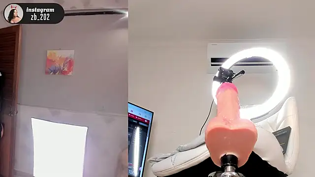 zoe_backer webcam