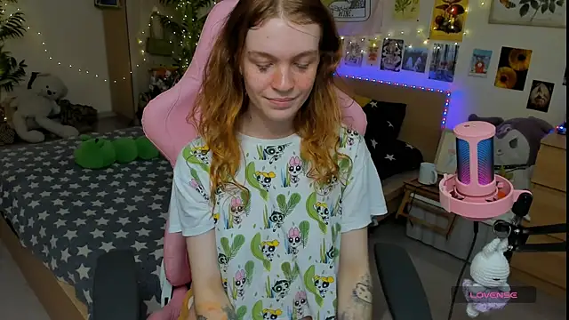 Sunny_Elly webcam