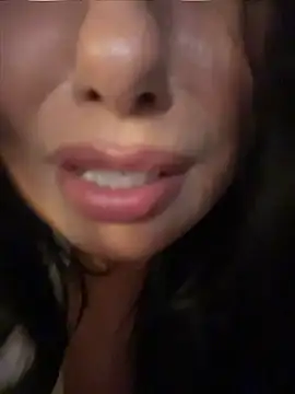 Tisha_Busty webcam