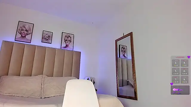 valka_wolfe webcam