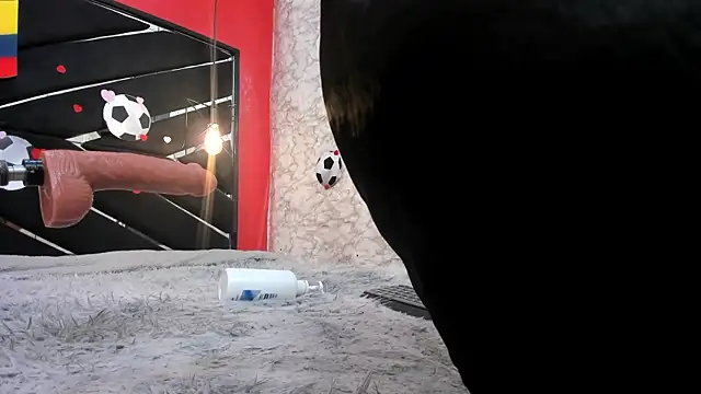 IVISBOUNCYASS webcam