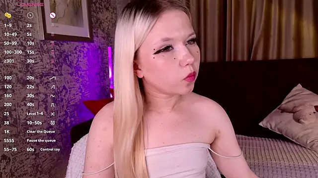 VivieSunn webcam