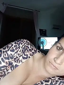 Jessica4398 webcam