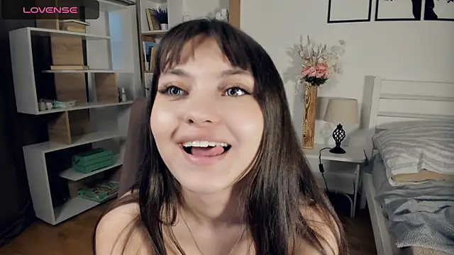 LupitaSolt webcam