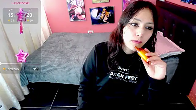 Sakura_Mimi webcam