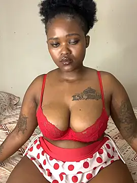 ThickPearlx23 webcam