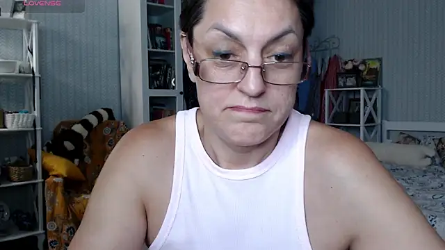BloomingAllure webcam
