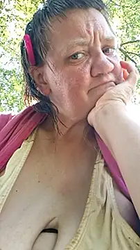 BBWLADY71 webcam