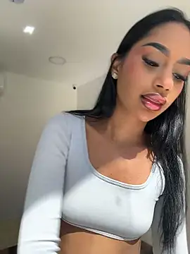 ChloeMoon9 webcam