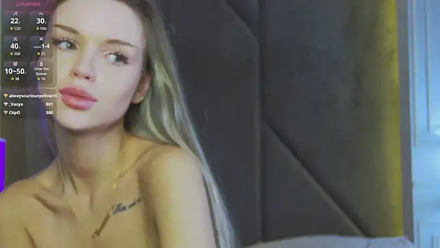 MarilynNova webcam