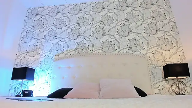 Venusandrea29 webcam