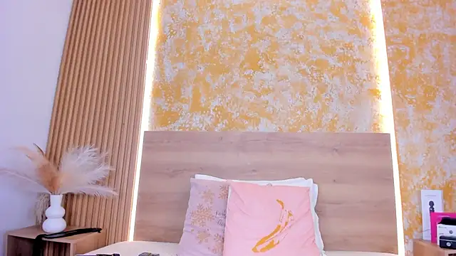 julietta_pink webcam