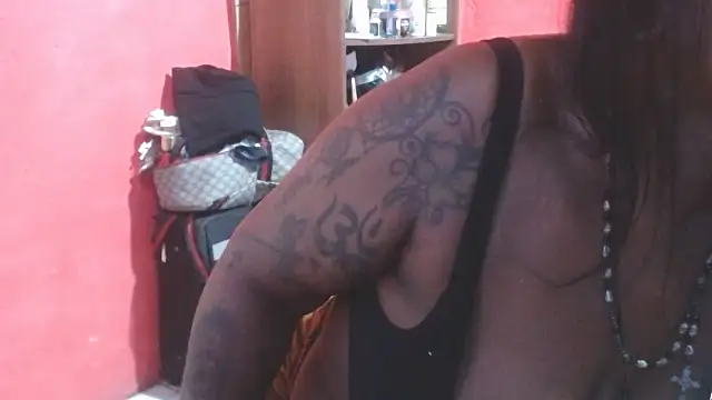 loretybig webcam