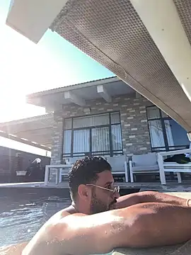 husbandandwifetobe webcam