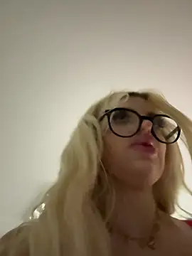 Steffi_Snowbunny webcam