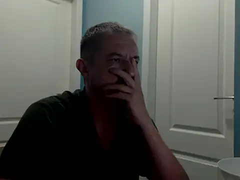 MisterFaithRO webcam