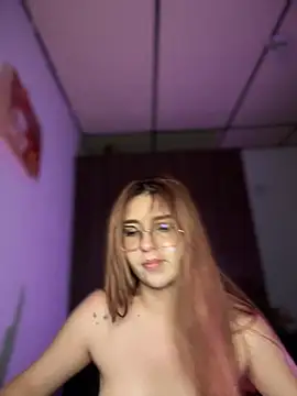 CoraVibes webcam