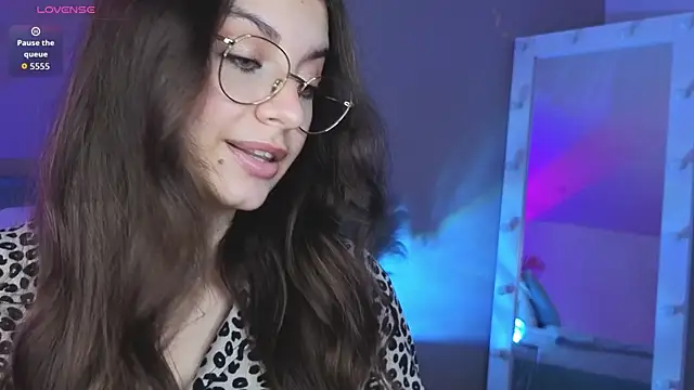 Real_cutie1 webcam