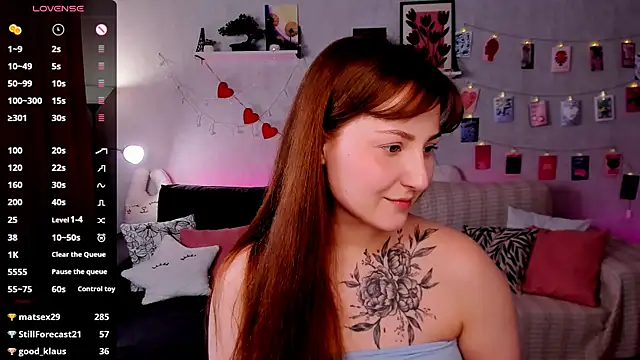 velvet_cherry_ webcam