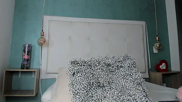 mia_gomez7 webcam