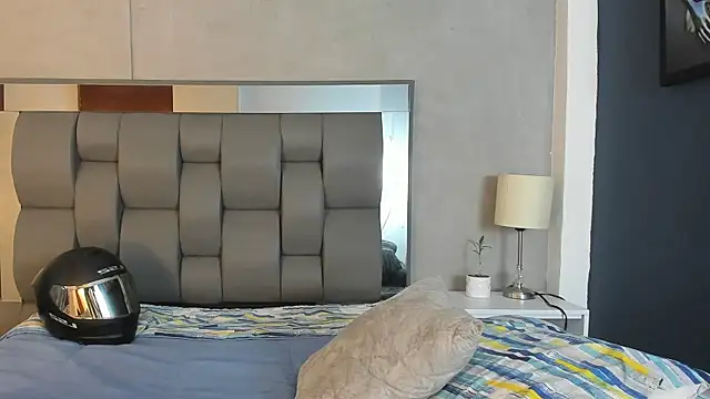 Charlie___Musk webcam