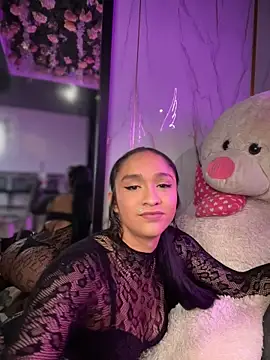 Isabella-Teen webcam