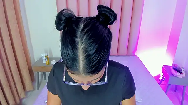 andreaa-00 - Andreaa-00's free webcam - UK Sex Cams