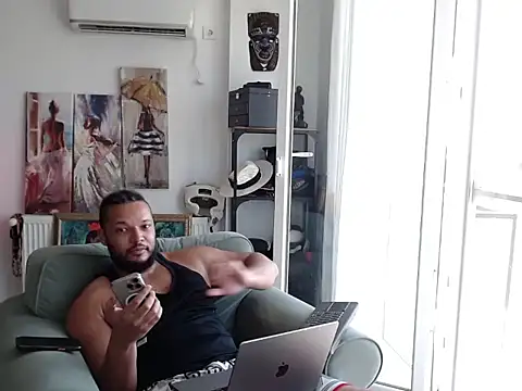 1LordKingsley webcam