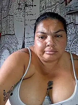 Juli_Powl webcam